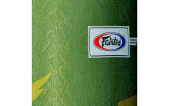 Боксерский мешок Fairtex HB6PY Green (gold silk screen) Banana Bag (БЕЗ НАПОЛНЕНИЯ)